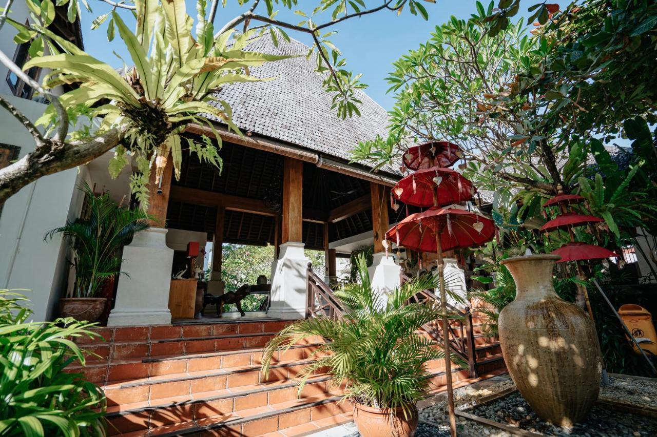 Villa Kayu Raja Seminyak  Exterior photo